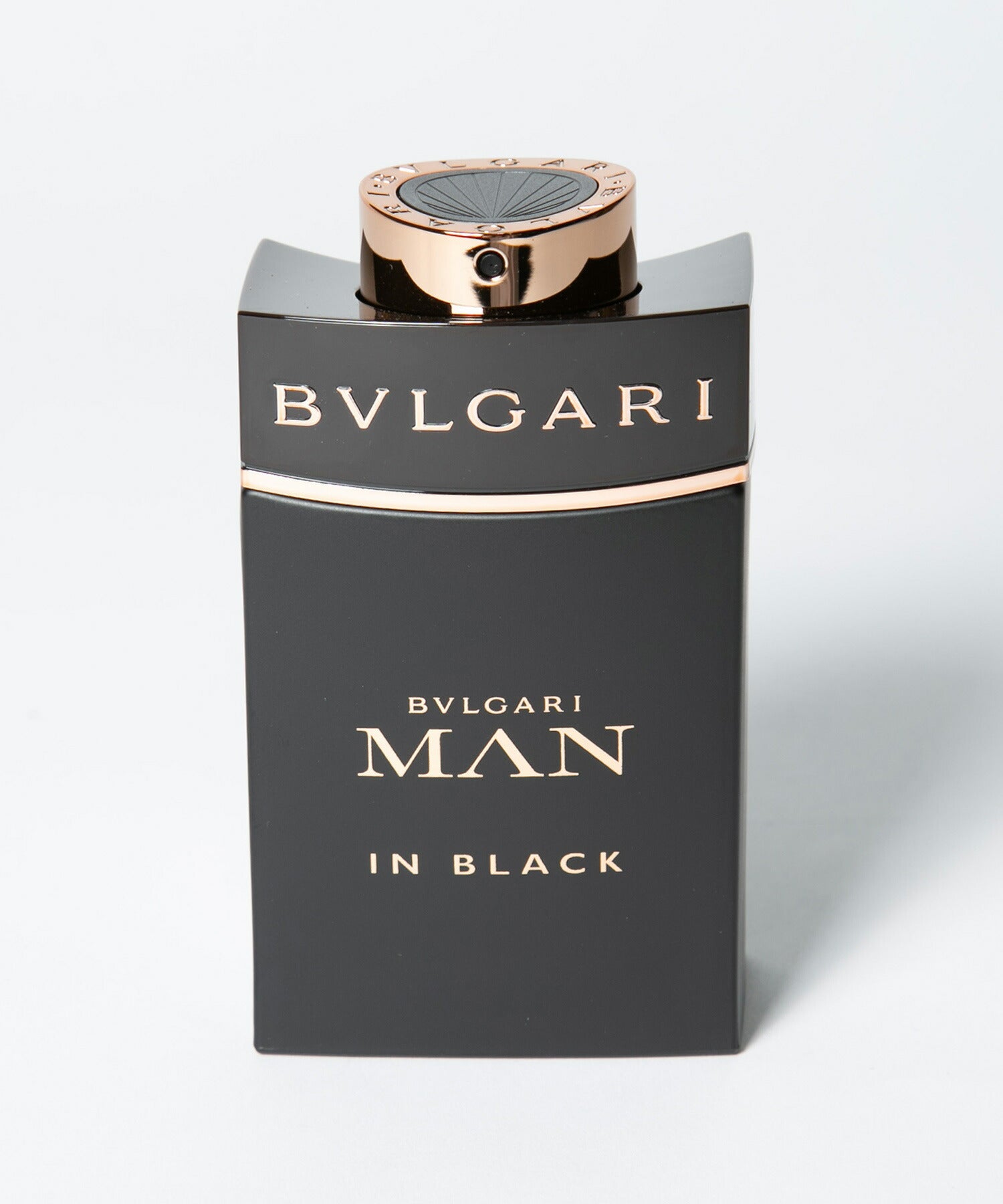 MAN IN BLACK オードパルファム 100mL