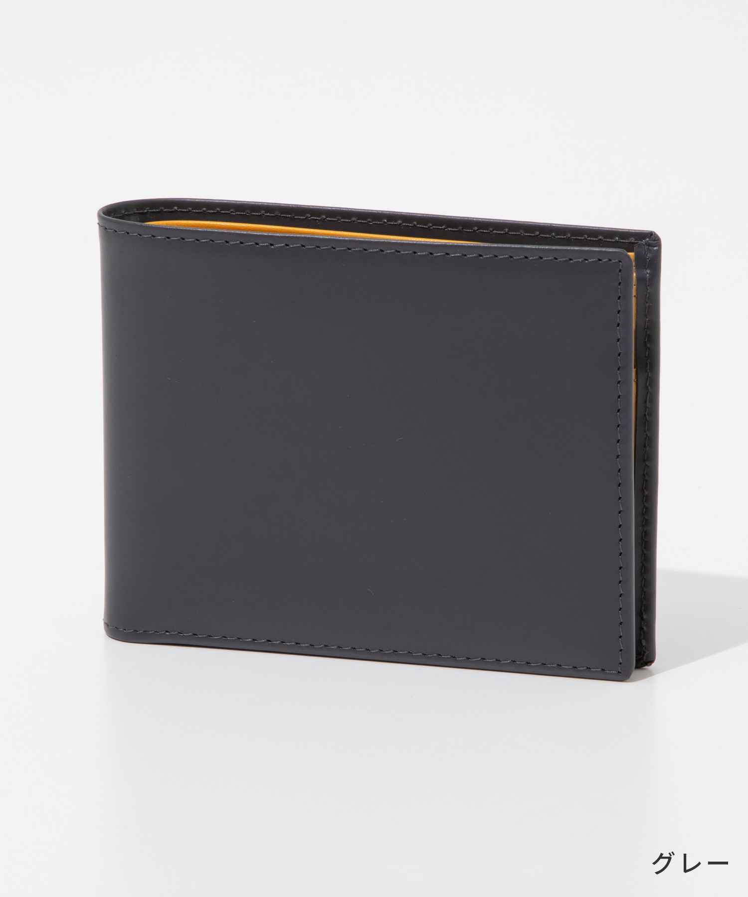 BILLFOLD 带 3 个 C/C 和零钱包双折钱包