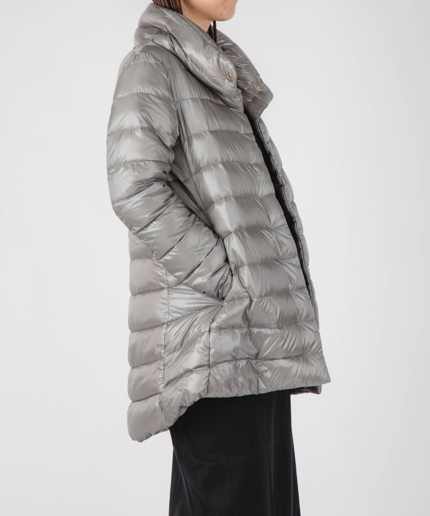 A-SHAPE AMELIA DOWN JACKET Down jacket 