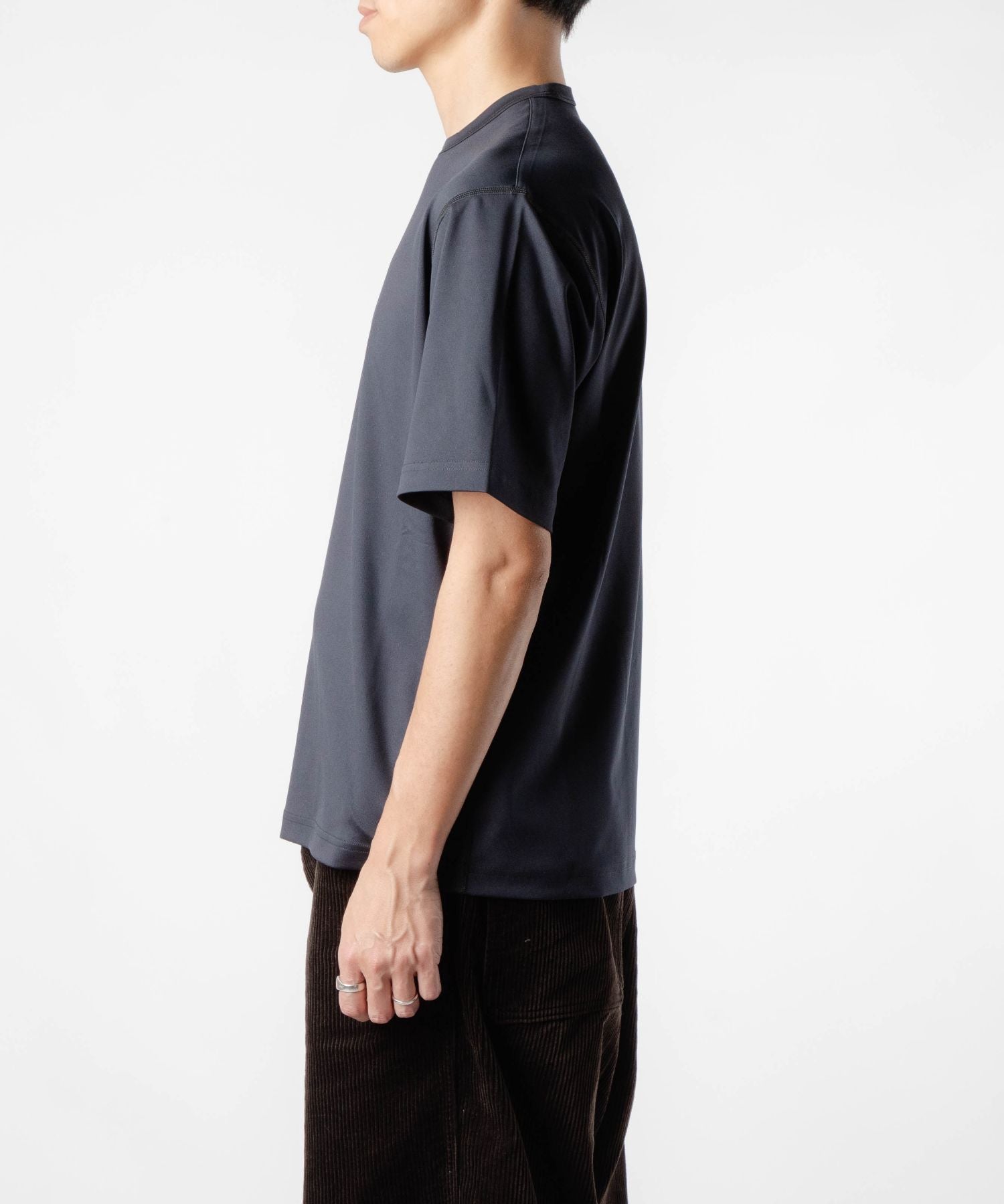 CREW NECK Tシャツ