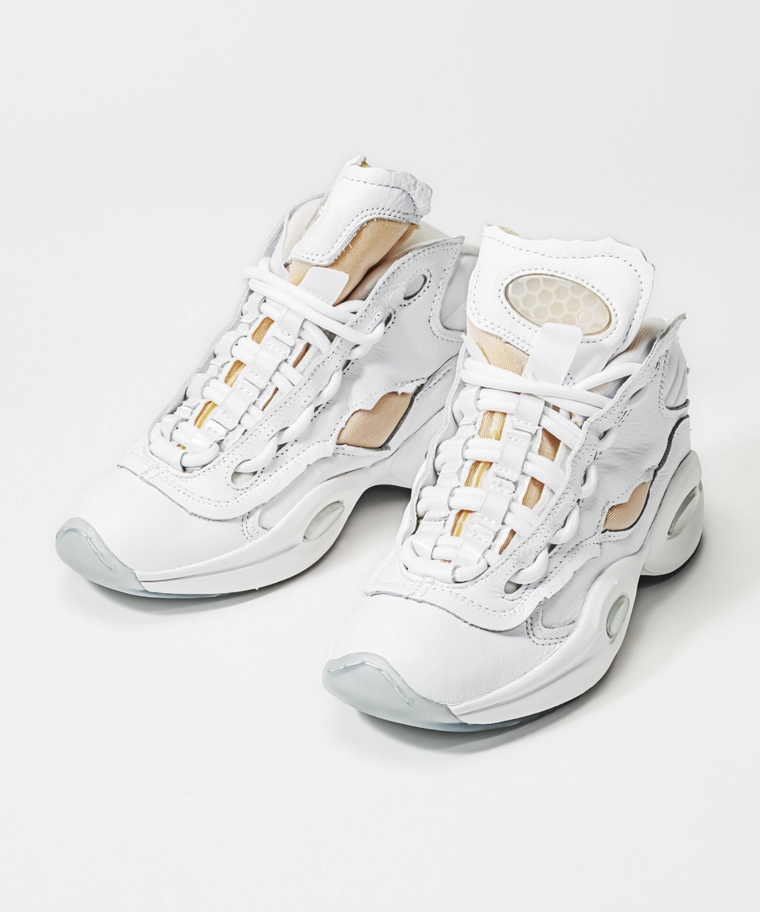 ✕ REEBOK THE QUESTION sneakers 