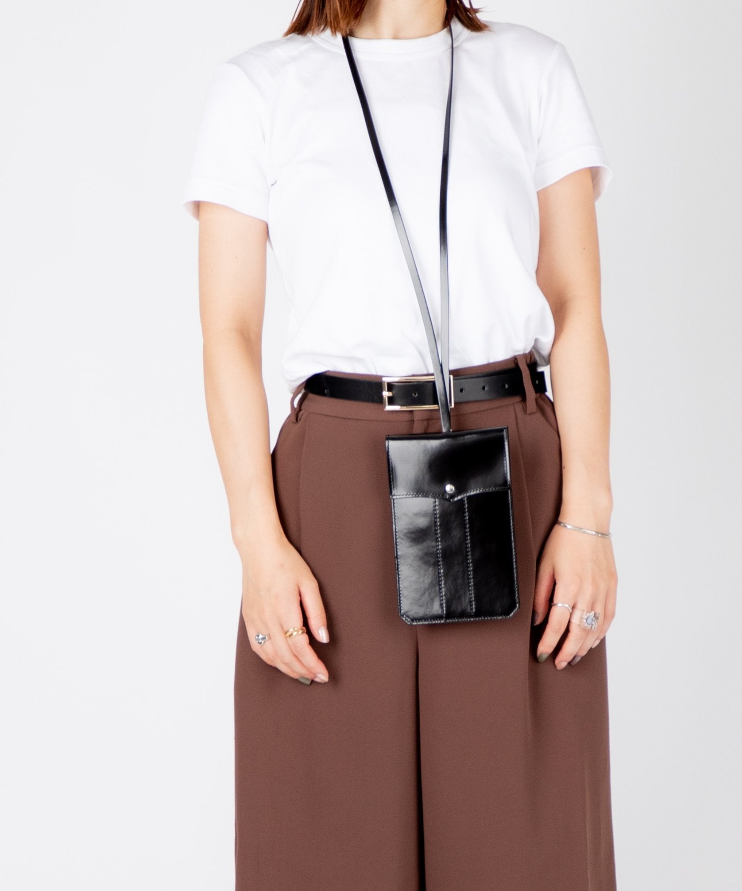 POCKET I-PHONE HOLDER neck pouch 