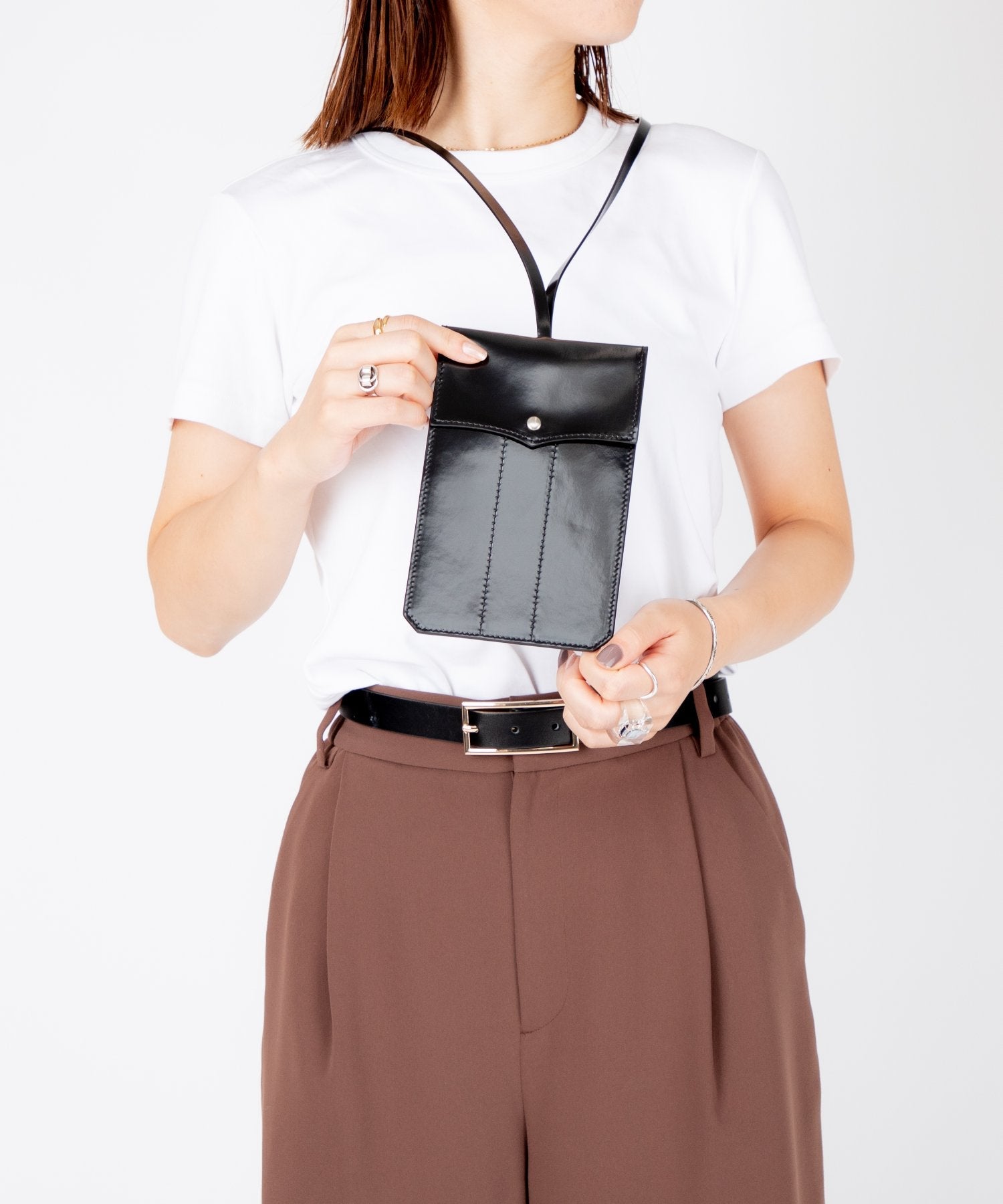 POCKET I-PHONE HOLDER neck pouch 