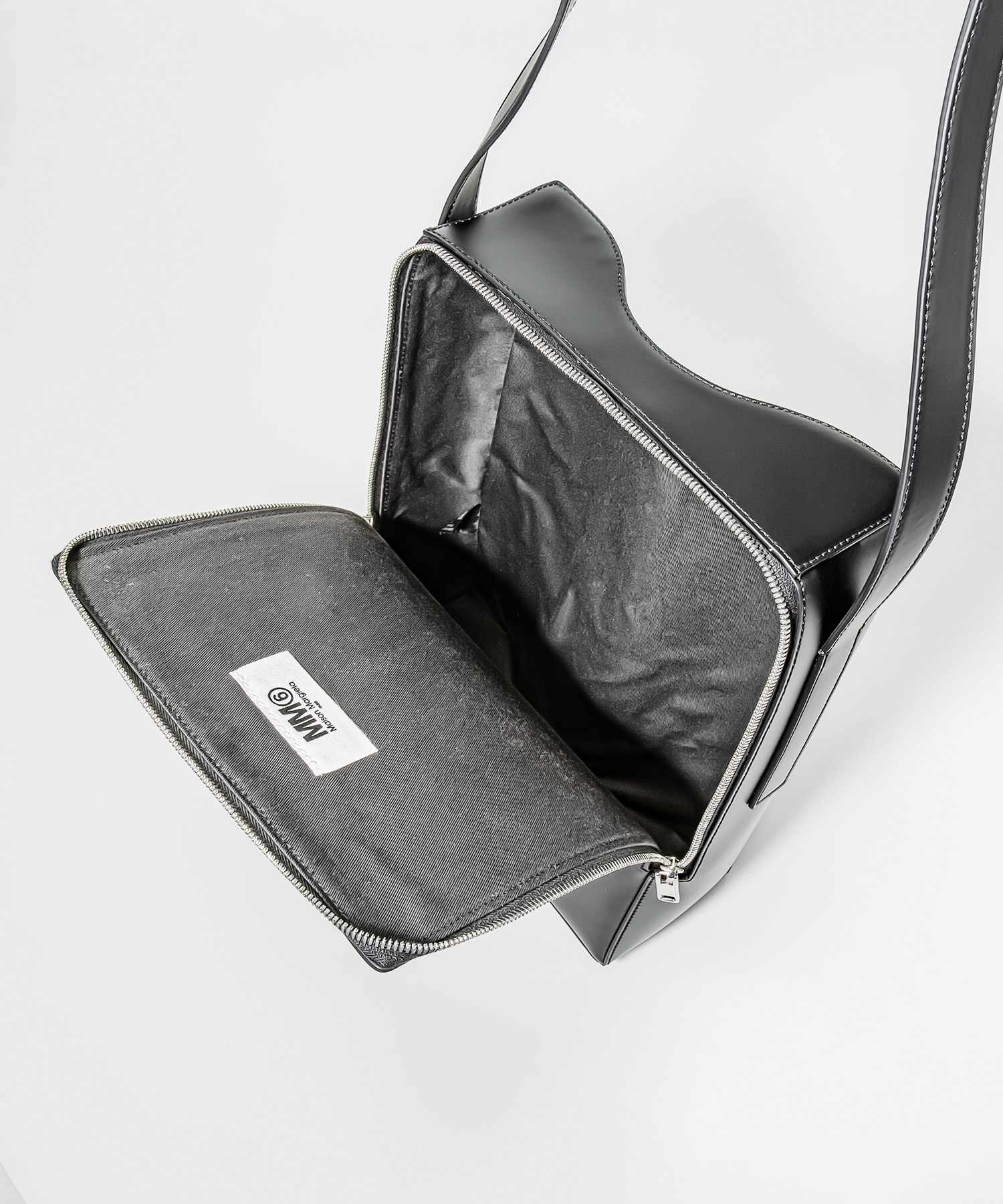 ERGO SHOULDER BAG ショルダーバッグ