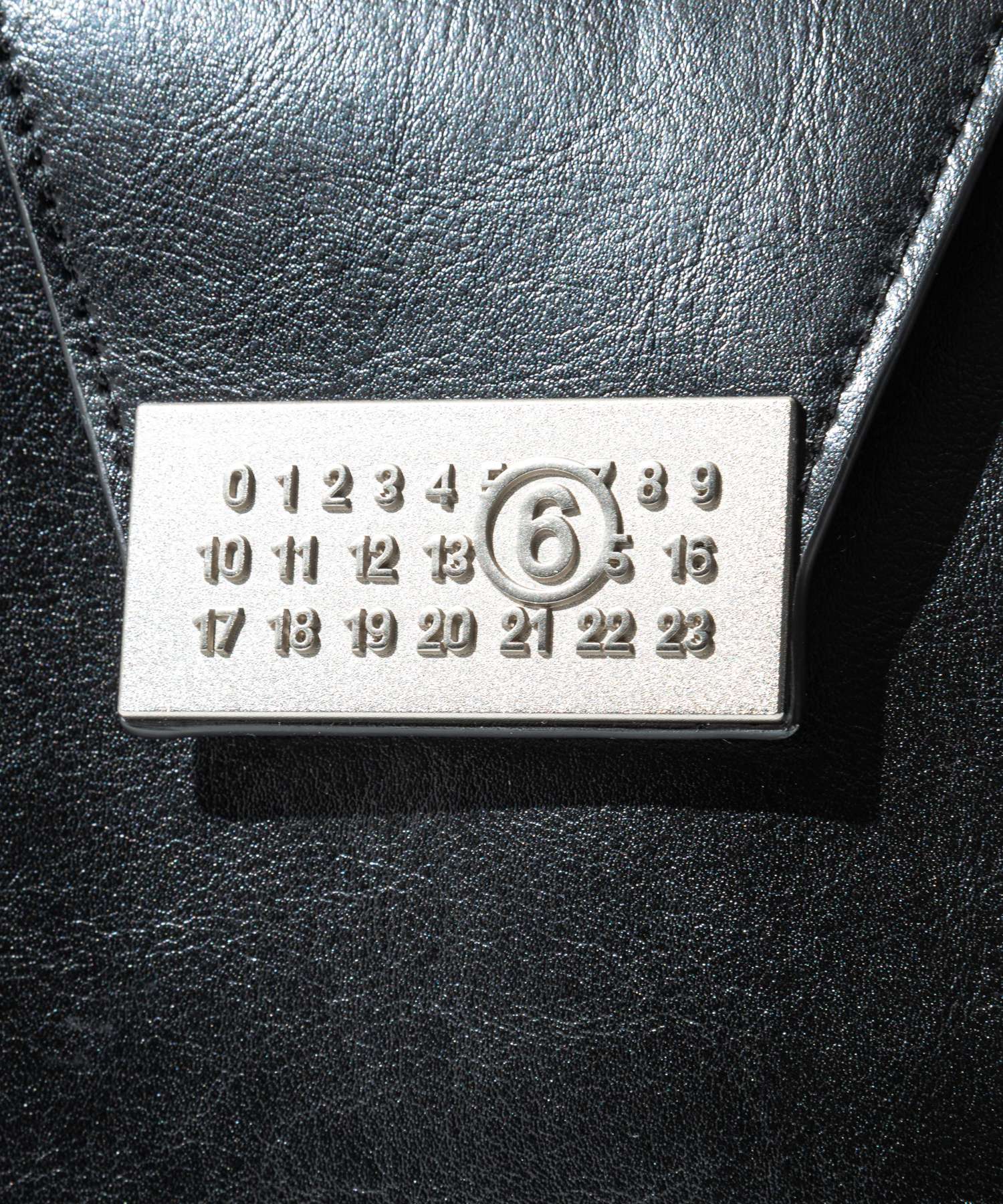 NUMBERS VERTICAL MINI BAG ショルダーバッグ