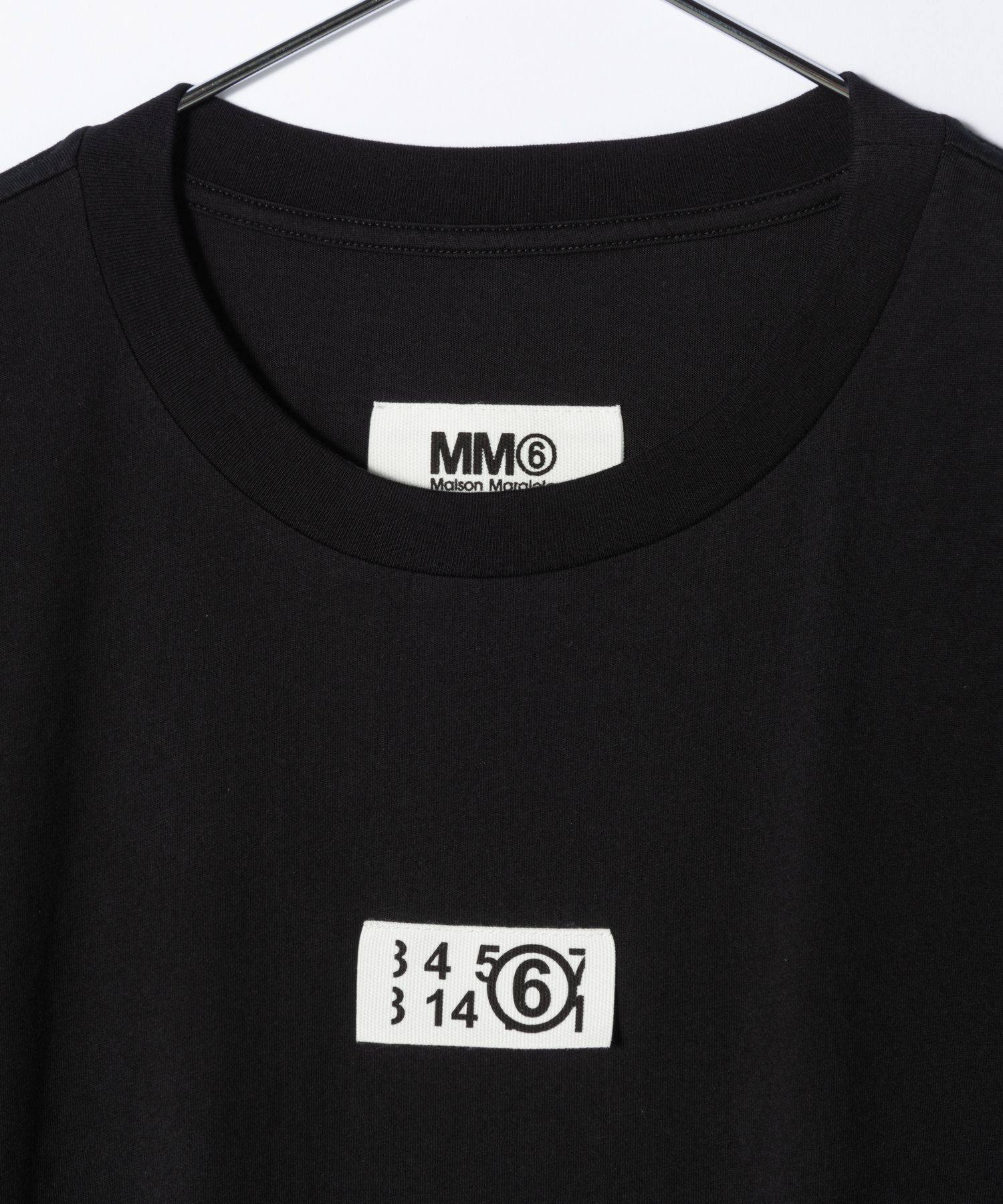 NUMERIC LOGO Tシャツ