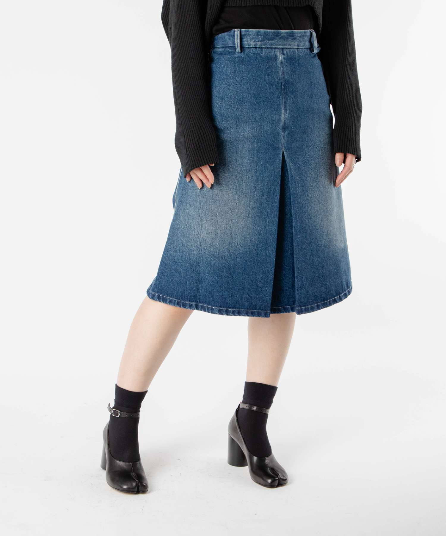 BOX PLEATED DENIM SKIRT 