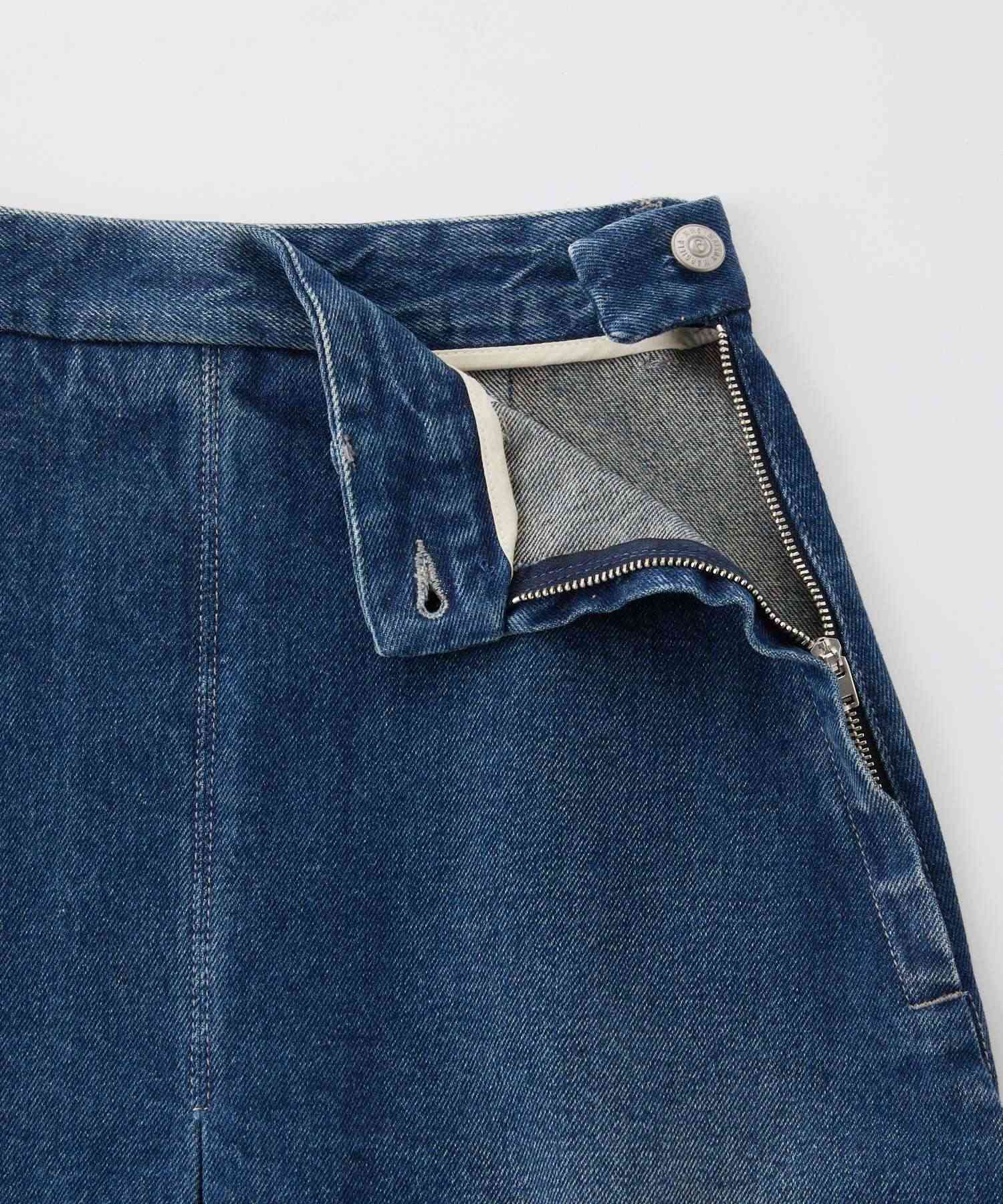 BOX PLEATED DENIM SKIRT 