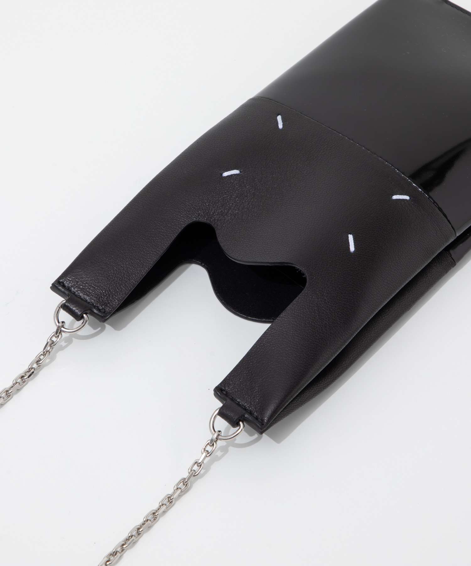 PHONE NECK POUCH WITH CHAIN ショルダーバッグ