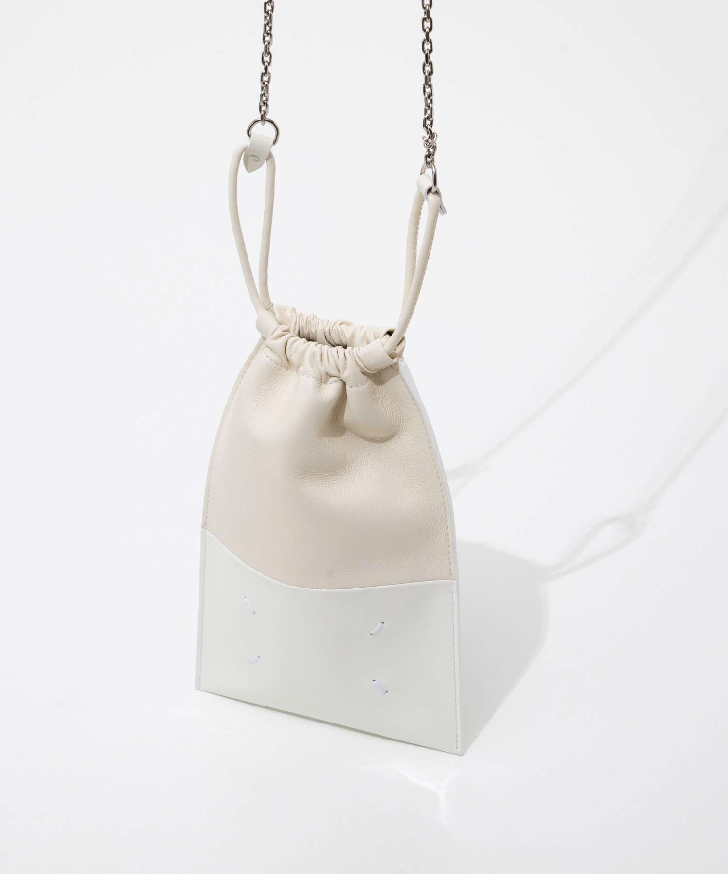 DRAWSTRING PHONE NECK POUCH WITH CHAIN ショルダーバッグ