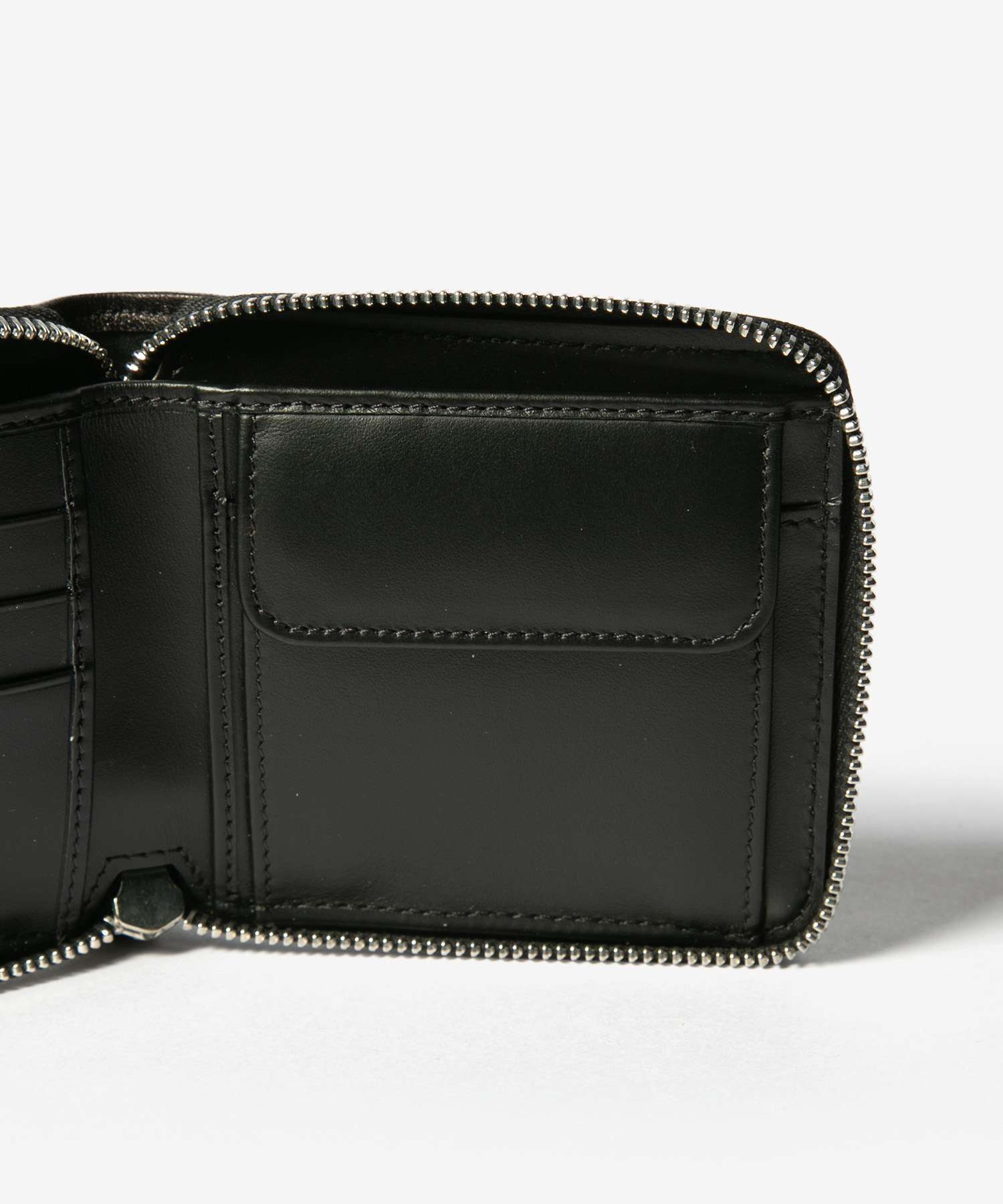 WALLET COMPACT ZIP AROUND W COIN HOLDER 財布