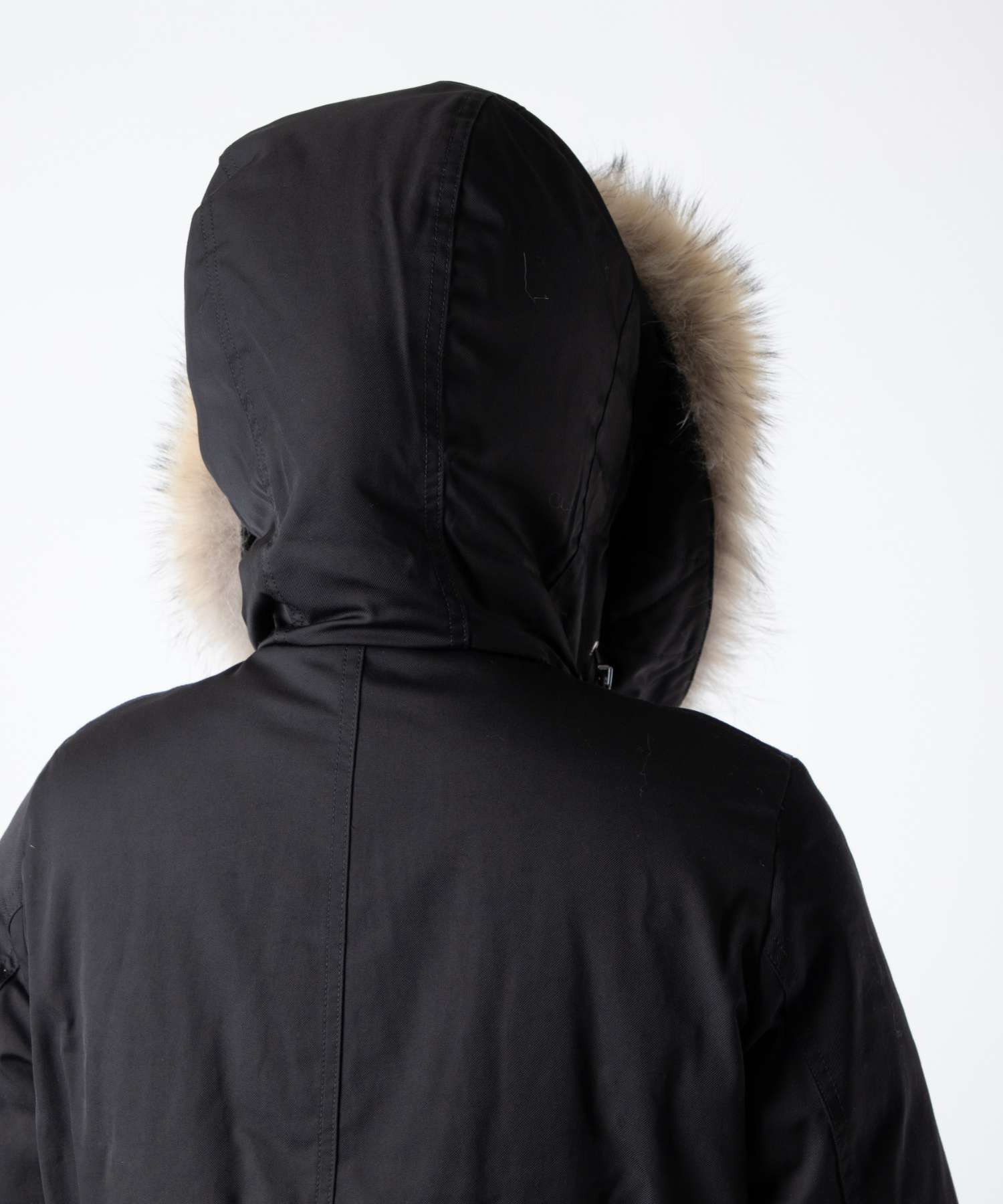 ARTEMISIA-IM Down Jacket 