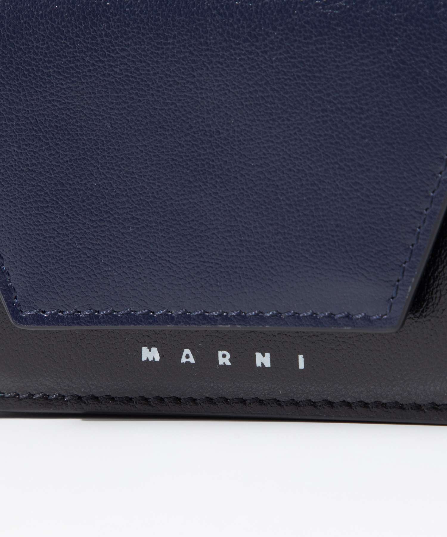 TRIFOLD WALLET Trifold wallet 