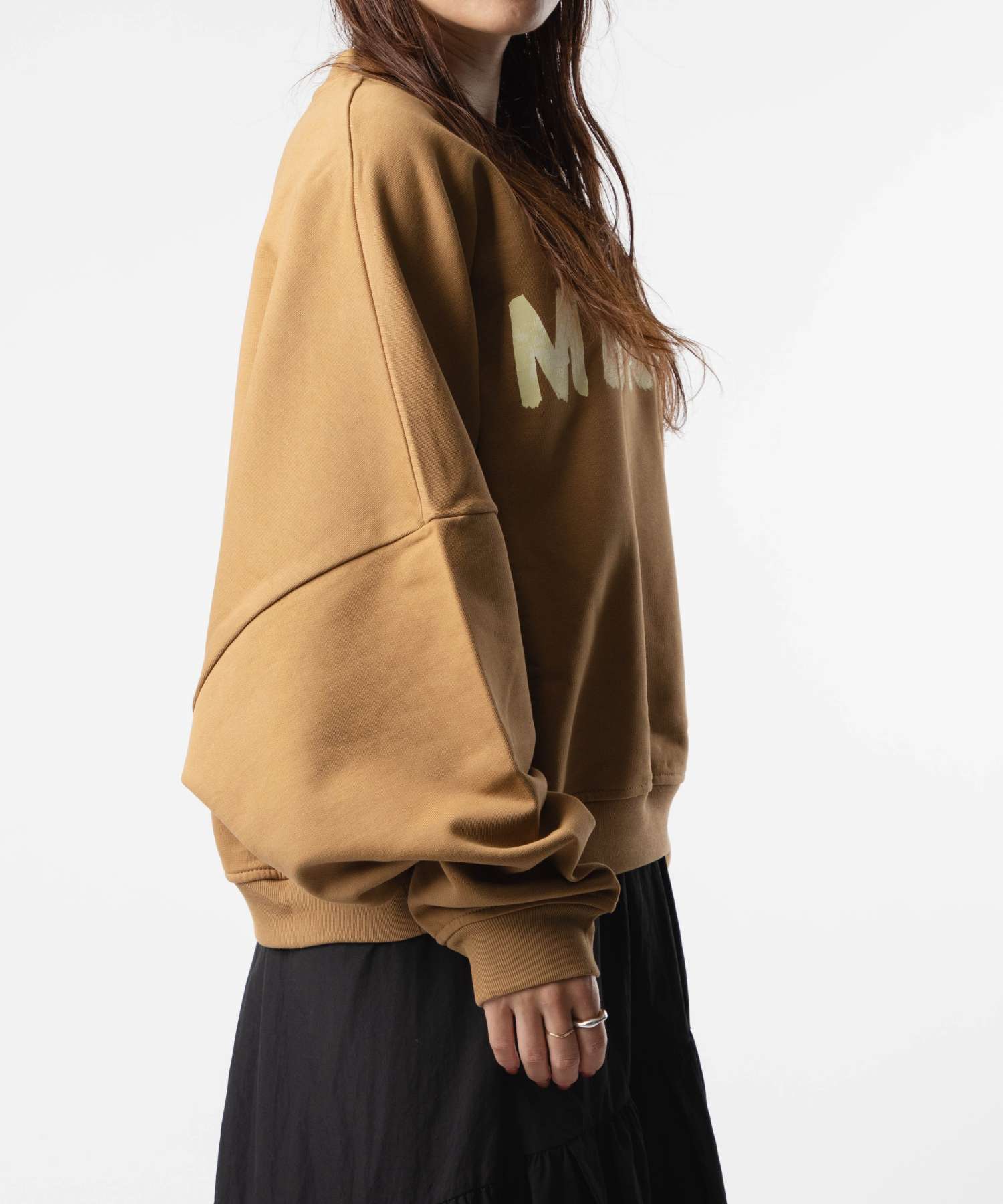 SWEATSHIRT スウェット