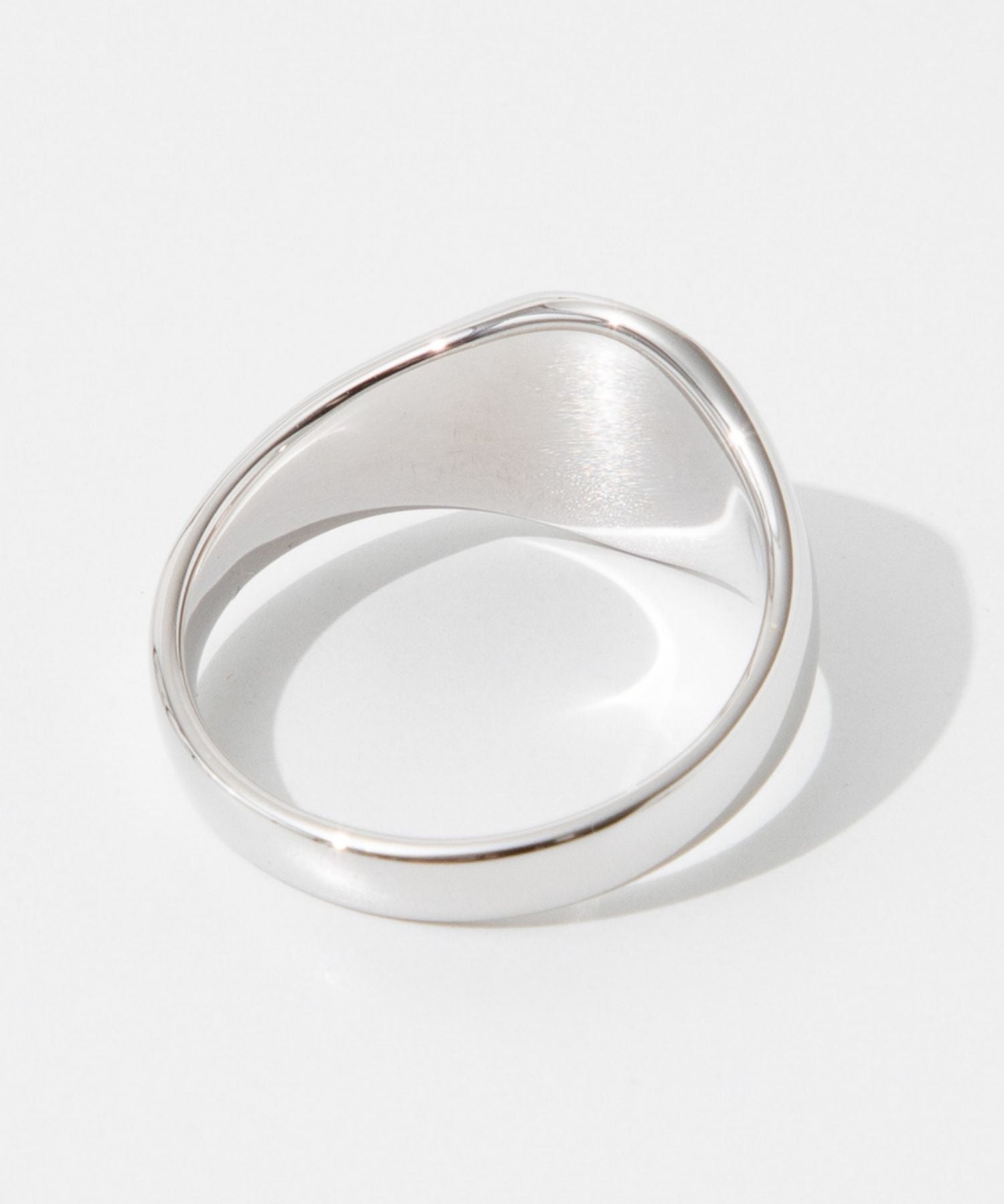 MINI SIGNET OVAL RING 