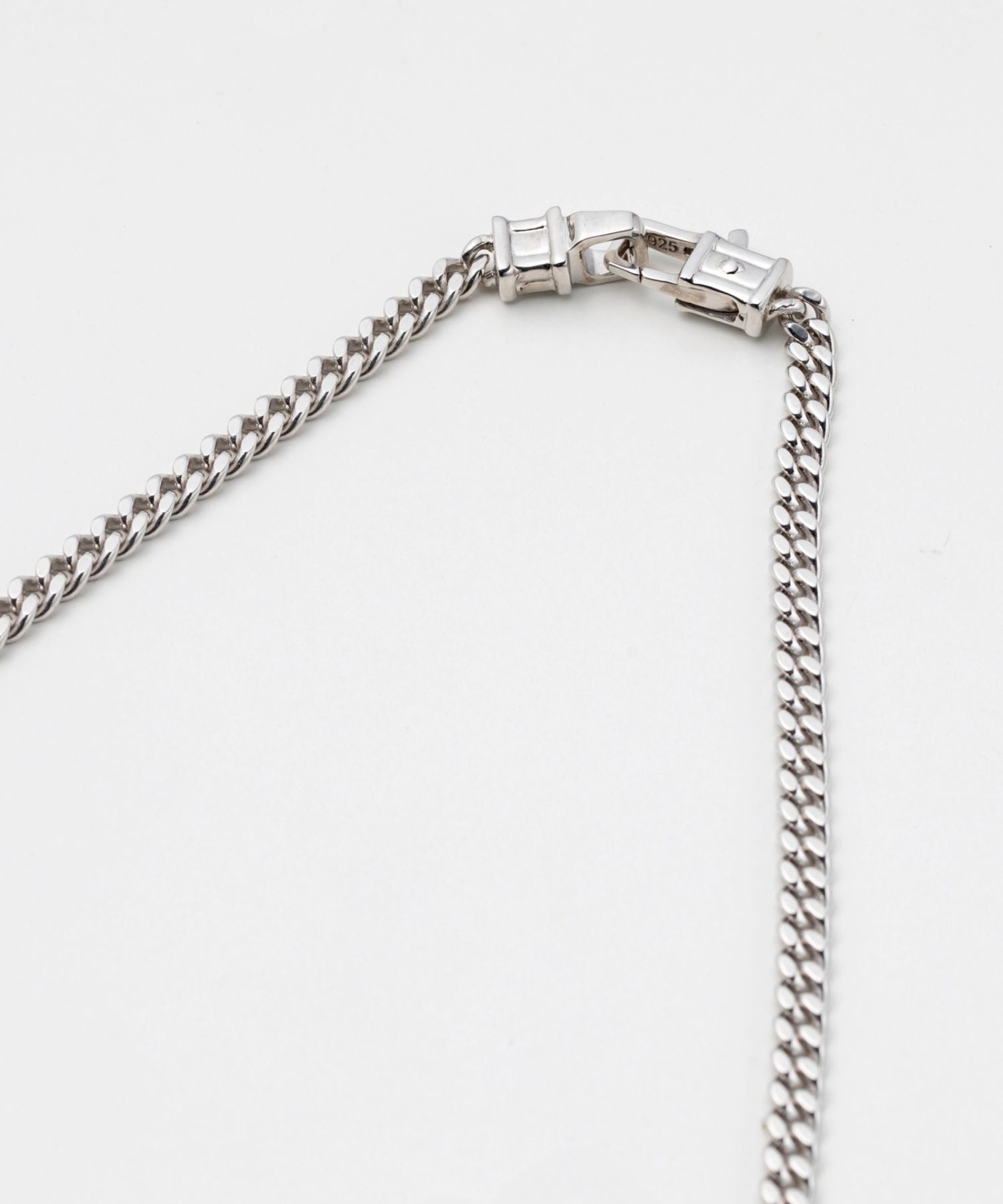 CURB CHAIN ​​M Necklace 