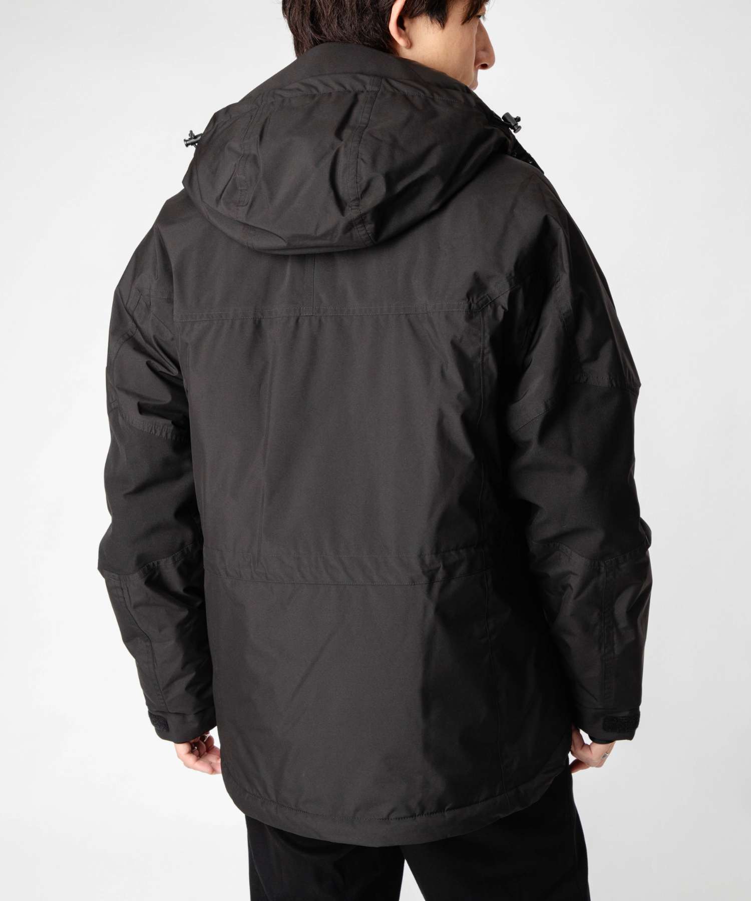 RECYCLED GTX MOUNTAIN JACKET アウター